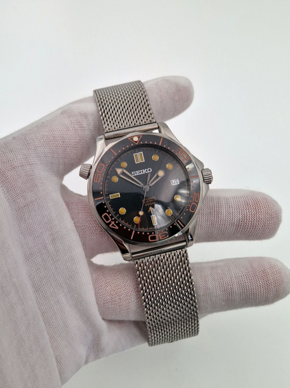 007 James - Seamaster Mod
